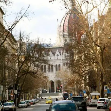 Апартаменты Trendy Near Basilica With Ac *